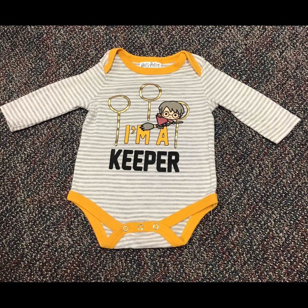 Harry Potter onesie 0/3m yellow gray and white striped Long sleeve yell…